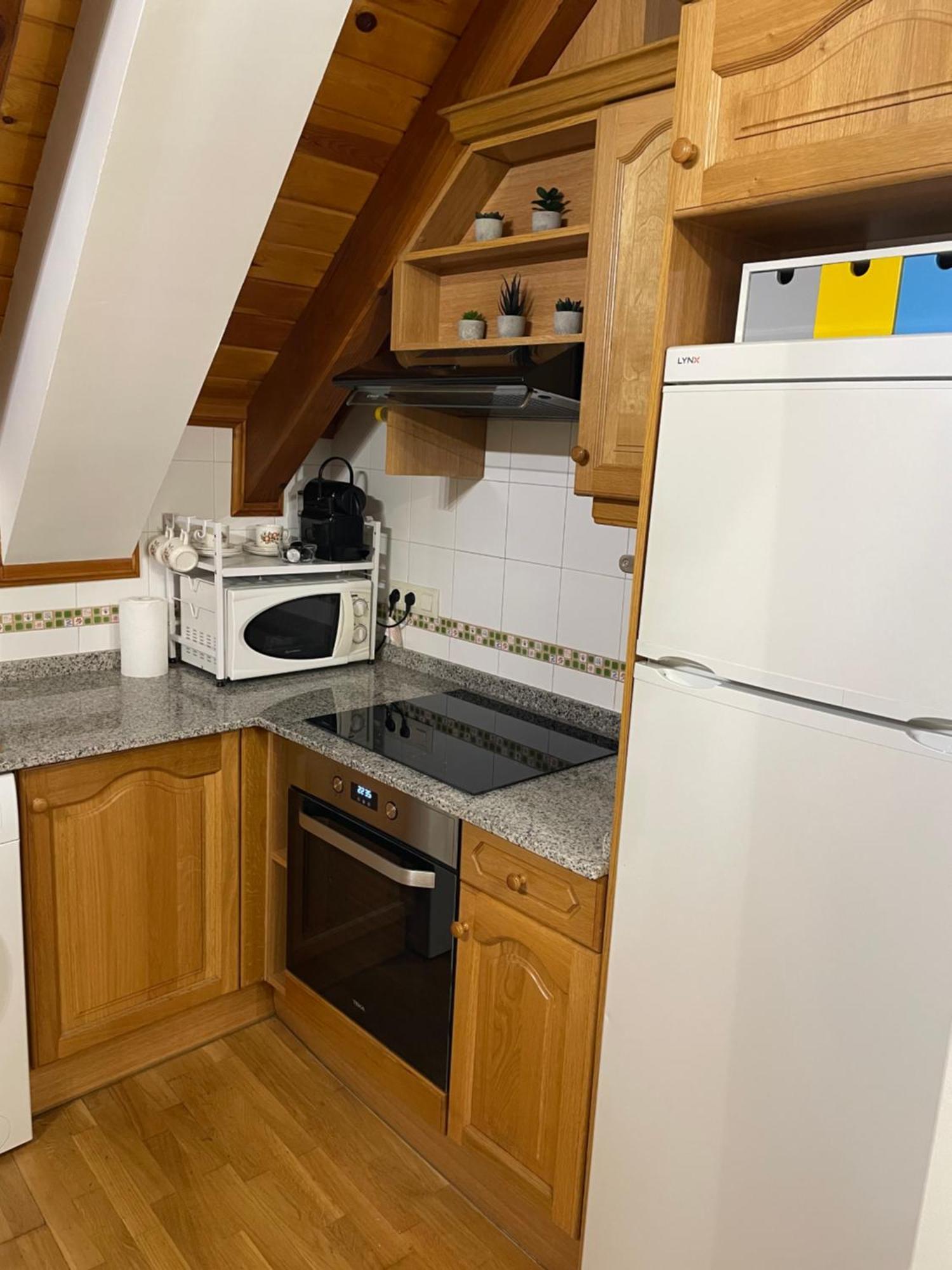 ベナスケKasares Benasアパートメント エクステリア 写真